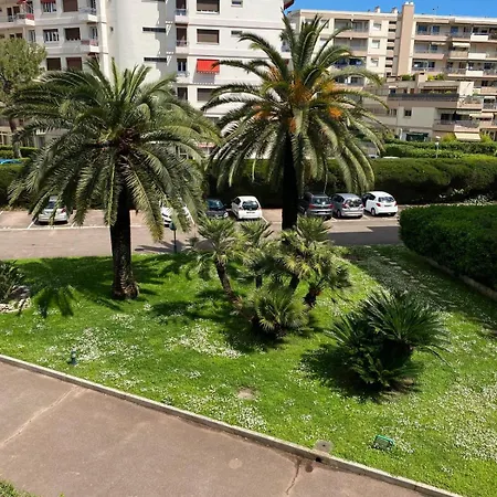 Grandlarge Lejlighed Cagnes-sur-Mer