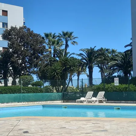 Apartament Grandlarge *